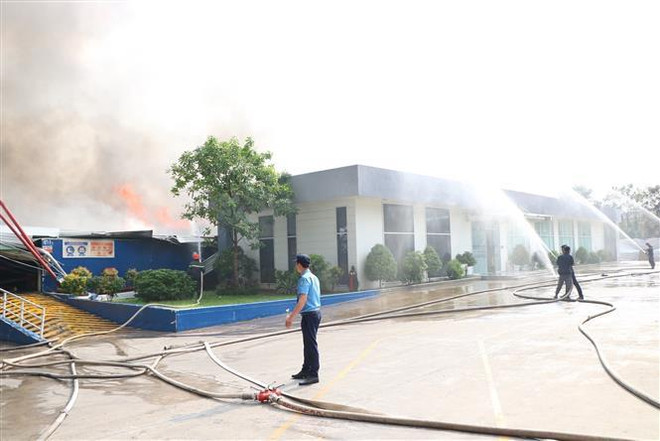 Thống kê thiệt hại sau vụ cháy tại Khu công nghiệp Sóng Thần 2 ảnh 1
