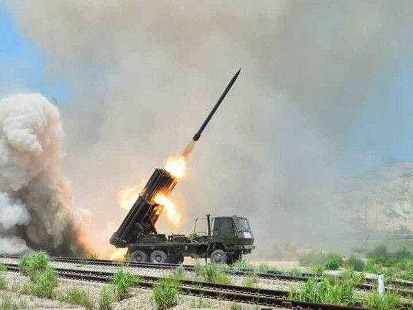 Triều Tiên lại bắn một rocket tầm ngắn ra Biển Nhật Bản ảnh 1