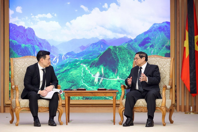 Thủ tướng Phạm Minh Chính tiếp Bộ trưởng Văn phòng Thủ tướng, Đặc phái viên của Thủ tướng Thái Lan Jakkapong Sangmanee. (Ảnh: Dương Giang/TTXVN) ttxvn_pham minh chinh Jakkapong Sangmanee (1).jpg