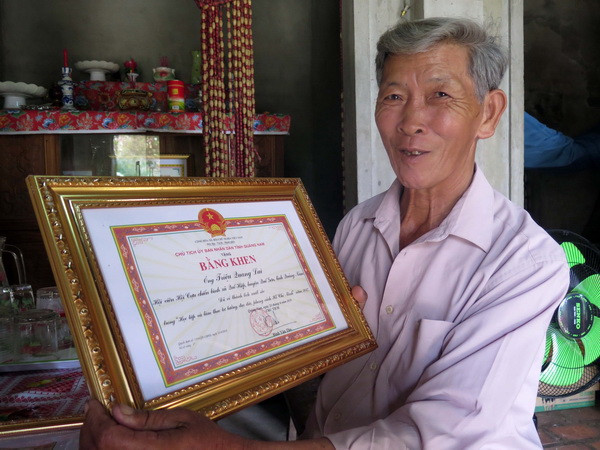 20 năm thầm lặng giúp đỡ các gia đình tìm kiếm hài cốt liệt sỹ ảnh 1