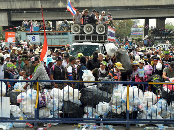 Tình hình Thái Lan phức tạp hơn sau phán quyết của tòa án ảnh 1