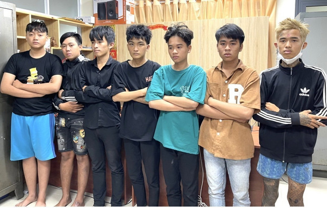 Đồng Nai: Nhiều vụ cướp giật tài sản của nhóm đối tượng manh động ảnh 1