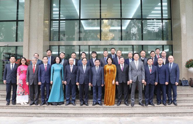 Thực hiện tốt kiểm tra Đảng trong cơ quan đại diện VN ở nước ngoài ảnh 4