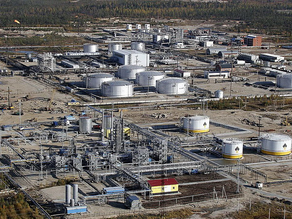 Giá dầu mỏ thế giới tăng nhẹ trở lại nhưng chưa chắc chắn ảnh 1