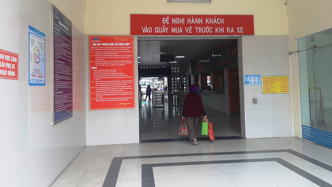 Bến xe vắng lặng ngày làm việc cuối của kỳ nghỉ Tết Nguyên đán ảnh 3