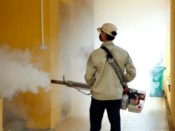 Hà Nội vẫn còn 97 ổ bệnh sốt xuất huyết đang hoạt động ảnh 1