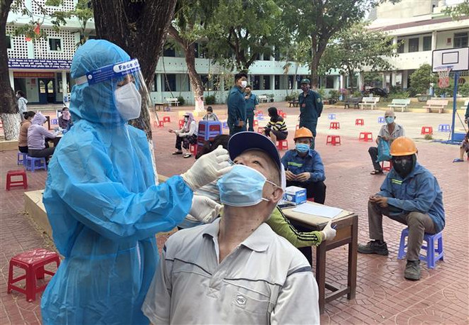 Thủ tướng yêu cầu phòng, chống dịch COVID-19 quyết liệt, hiệu quả hơn ảnh 1