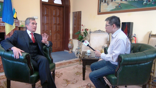 Đại sứ quán Việt Nam tại Ukraine tích cực bảo hộ công dân ảnh 1