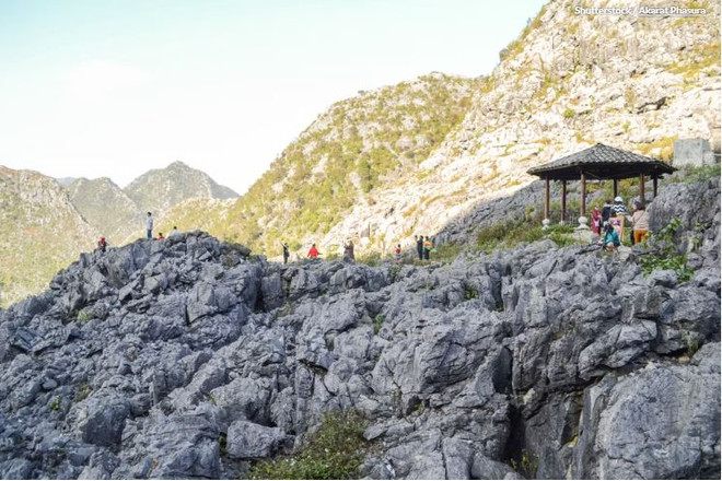 Những viên ngọc ẩn giấu của Việt Nam: 10 địa điểm chờ khám phá ảnh 6