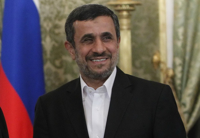 Động thái bất ngờ trước thềm cuộc bầu cử Tổng thống sắp tới ở Iran ảnh 1