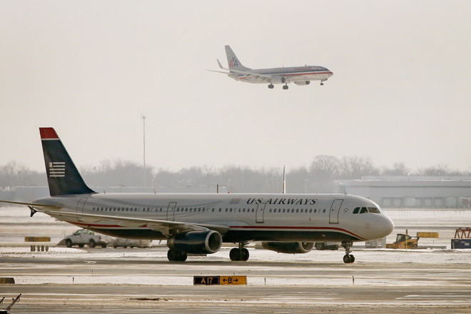 Các máy bay thương mại Mỹ đối mặt với nguy cơ bị tấn công mạng ảnh 1