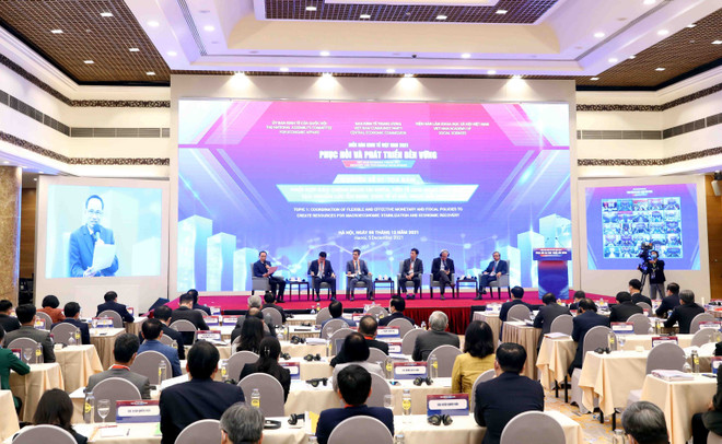 Ổn định mặt bằng lãi suất, tập trung gỡ khó khăn cho doanh nghiệp ảnh 2