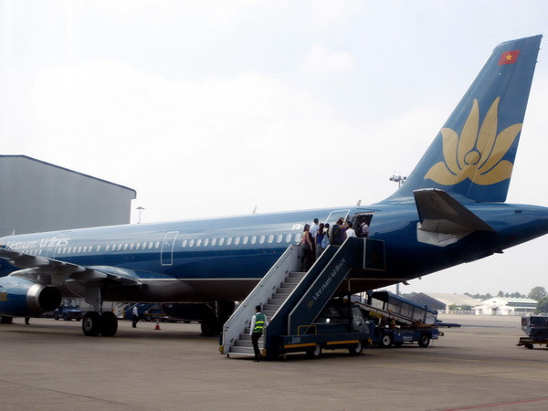 Sân bay quốc tế Tân Sơn Nhất bị mất liên lạc do nhiễu tần số ảnh 1