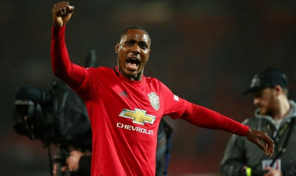 Manchester United bị làm khó trong thương vụ Odion Ighalo ảnh 1