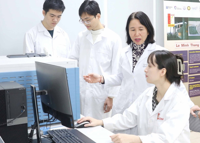 Giải thưởng Kovalevskaia - khẳng định tài năng phụ nữ Việt ảnh 1