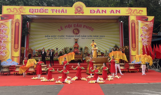 Lễ cầu phúc đền Độc Cước: Mong tôm cá đầy khoang, mùa màng thắng lợi ảnh 2