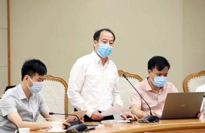 PGS, TS Trần Đắc Phu, Cố vấn Trung tâm đáp ứng khẩn cấp các sự kiện y tế cộng đồng Việt Nam phát biểu. (Ảnh: Phạm Kiên/TTXVN) Đẩy nhanh tiến độ xét nghiệm để các địa phương nhanh chóng truy vết ảnh 1