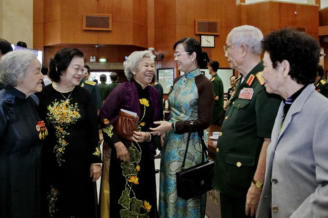 T​P.HCM họp mặt tướng lĩnh, cán bộ cao cấp quân đội đã nghỉ hưu ảnh 1