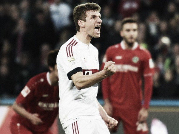 Bayern vô địch lượt đi Bundesliga trong cảnh "cô đơn trên đỉnh" ảnh 1