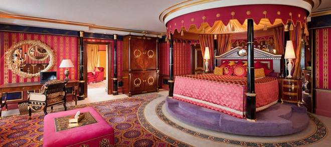 Phòng Hoàng gia của khách sạn Burj Al Arab Phòng nghỉ siêu sang cho kỳ trăng mật của các cặp đôi triệu phú ảnh 2