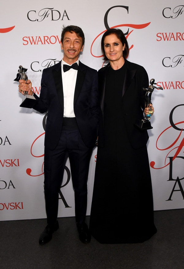 Chiuri và Piccioli - bộ đôi làm nên "hình hài" Valentino đương đại ảnh 1