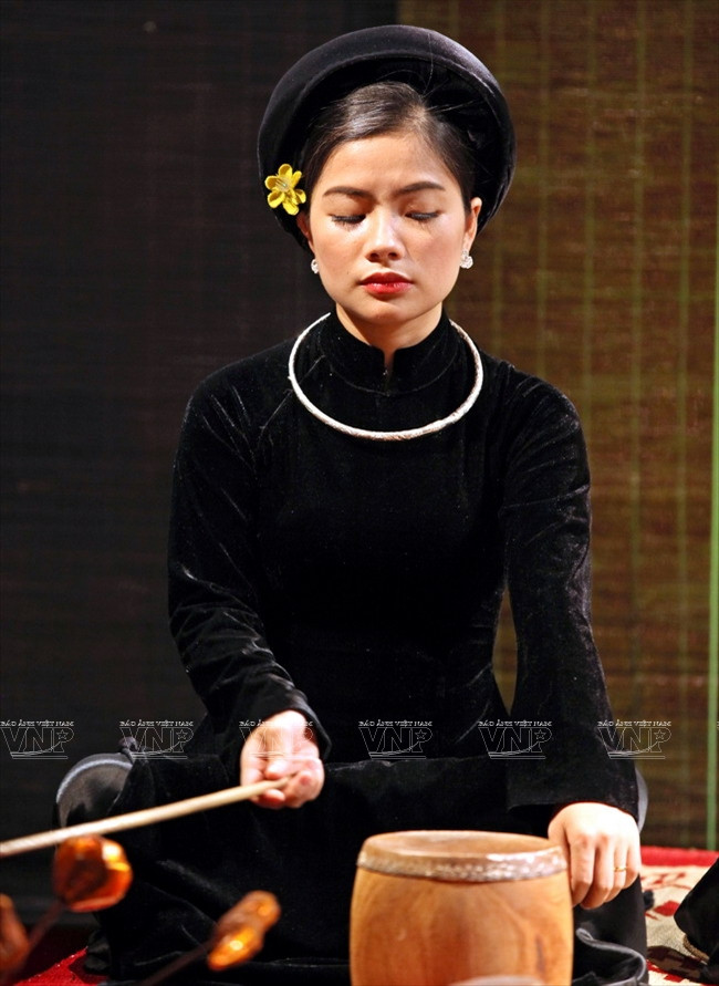 Hát cửa đình ở Đền Quan Đế: Bảo tồn và phát huy di sản ca trù ảnh 5