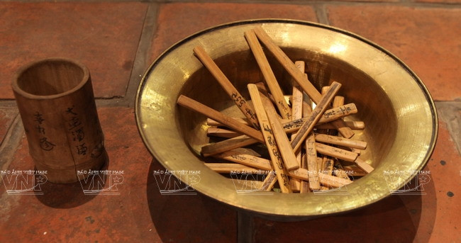 Hát cửa đình ở Đền Quan Đế: Bảo tồn và phát huy di sản ca trù ảnh 9