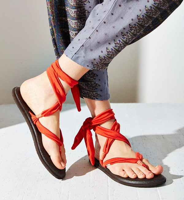 "Săn" sandals thời thượng cho ngày Hè với giá dưới 1 triệu đồng ảnh 14