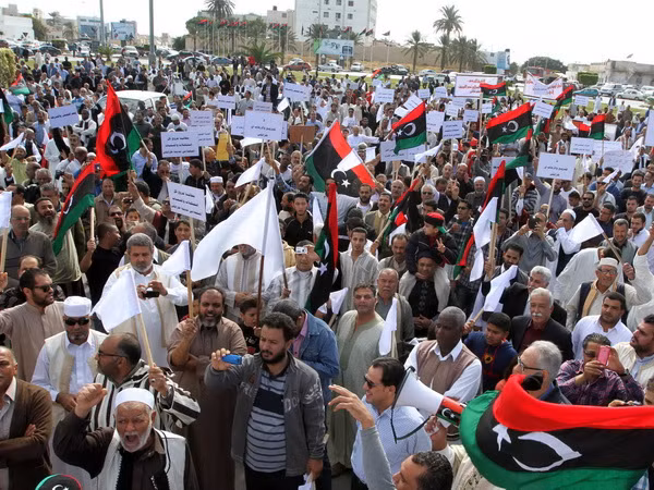 Đụng độ đẫm máu lại xảy ra tại thủ đô của Libya ảnh 1