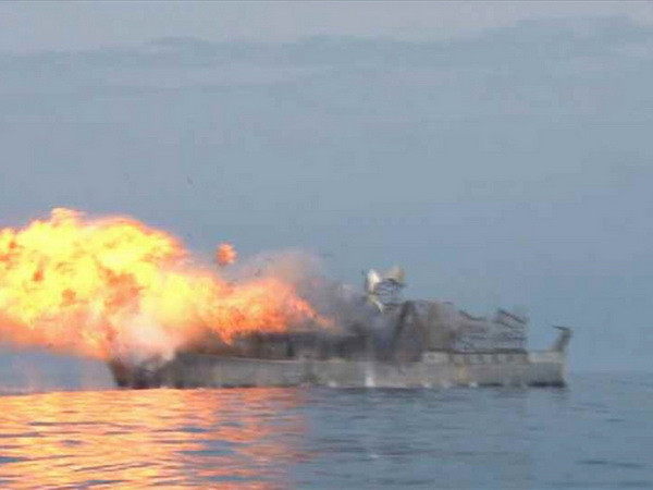 Mỹ không đưa Triều Tiên vào danh sách nước tài trợ khủng bố ảnh 1