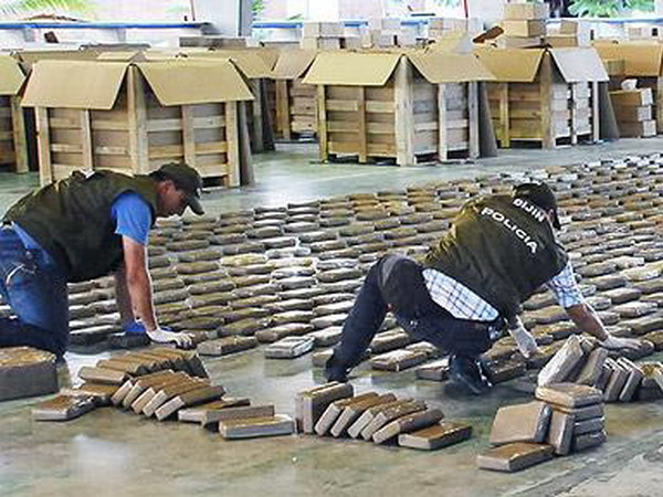 Đặc nhiệm Colombia thu giữ hơn một tấn cocain ảnh 1