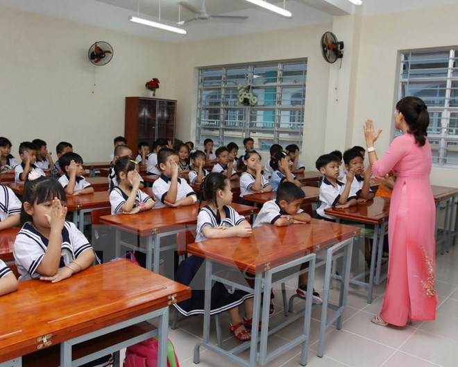 Nan giải trẻ "nhập cư" bỏ học tại các khu công nghiệp Bình Dương ảnh 1