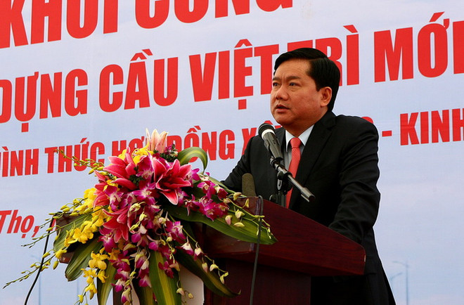 Bộ trưởng Đinh La Thăng: 19/5 phải thông xe cầu Việt Trì mới ảnh 1