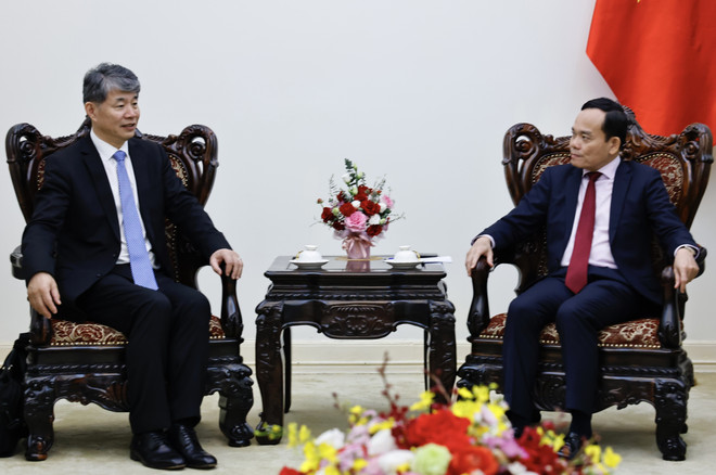 Phó Thủ tướng Trần Lưu Quang tiếp ông Hua Liu, Phó Tổng Giám đốc Cơ quan Năng lượng nguyên tử quốc tế (IAEA). (Ảnh: Lâm Khánh/TTXVN) ttxvn_pho_thu_tuong_tran_luu_quang_tiep_pho_tong_giam_doc_iaea_2103-2.jpeg