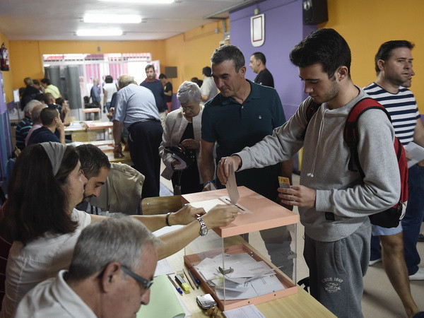 Phe chủ trương ly khai Catalonia chính thức chiến thắng trong bầu cử ảnh 1