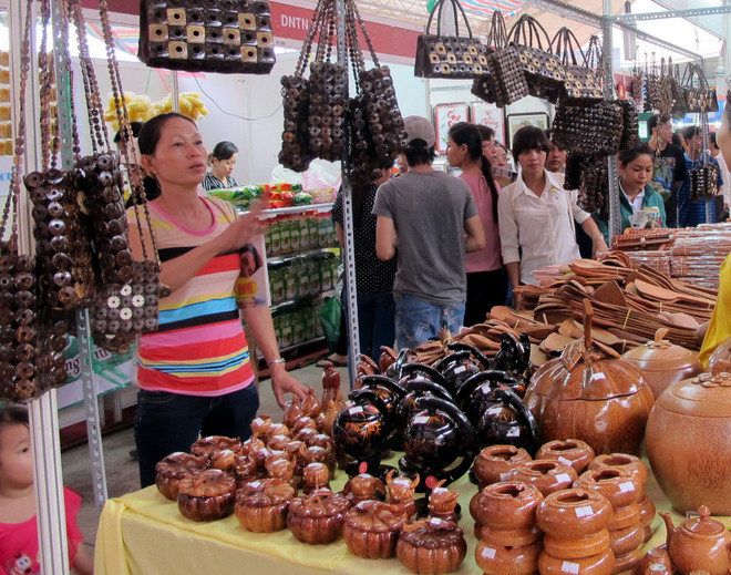 Việt Nam giới thiệu nhiều mặt hàng tại Hội chợ Trung Quốc-Nam Á ảnh 1