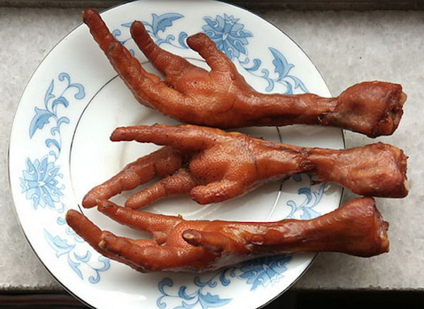 Cận cảnh 10 món ăn, đồ uống “khủng khiếp” nhất ở Trung Quốc ảnh 1