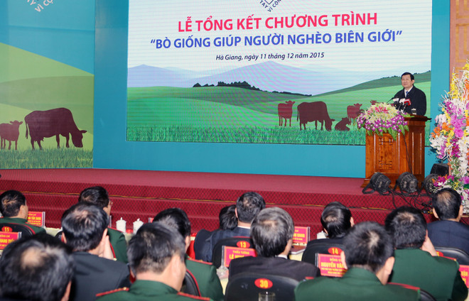 Đã trao tặng 24.000 con bò giống cho người nghèo ở biên giới ảnh 1