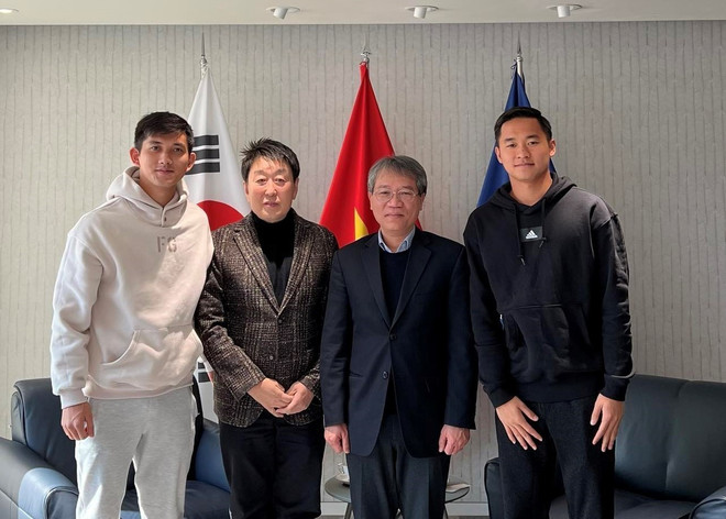 “Tiếp lửa” các tuyển thủ trẻ Việt Nam thi đấu tại K-League 2 ảnh 1