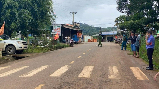 Lâm Đồng: Cha dượng bắn chết con riêng của vợ rồi tử vong trong nhà ảnh 1