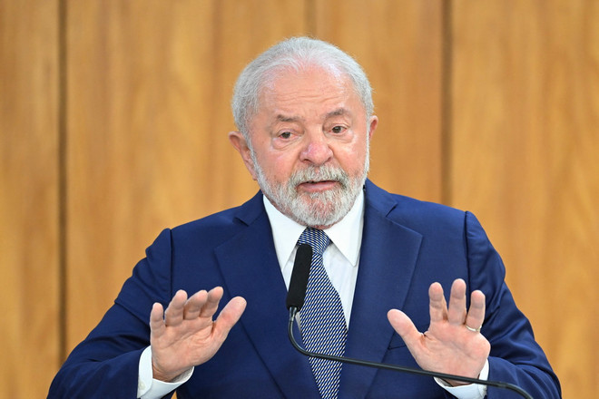 Tổng thống Brazil, ông Lula da Silva phát biểu tại Brasilia. (Ảnh: AFP/TTXVN) tong thong brazil.jpg