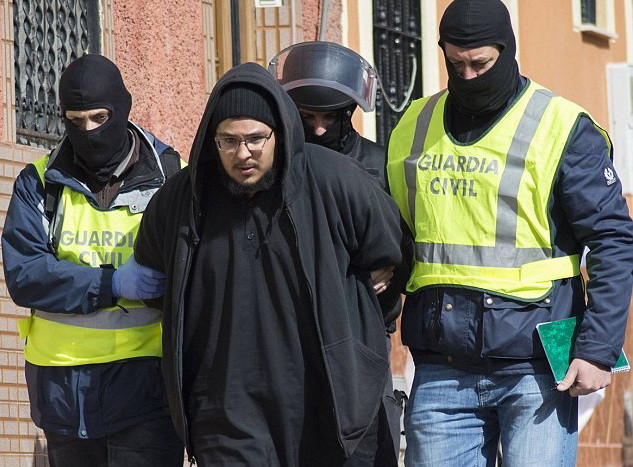 Tây Ban Nha phá vỡ mạng lưới tuyển phụ nữ tham gia thánh chiến ảnh 1