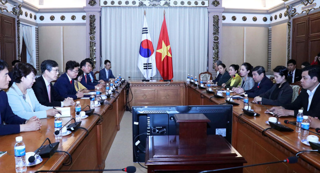 Thành phố Hồ Chí Minh tăng cường hợp tác với tỉnh Gyeongsanbuk ảnh 1