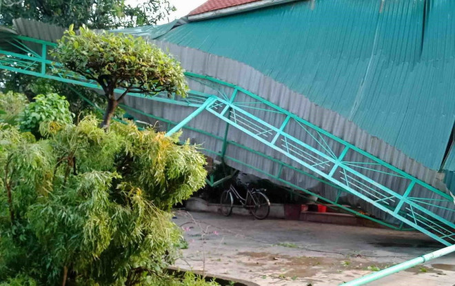 Đắk Nông:Trú trong nhà kho khi lốc xoáy, một phụ nữ tử vong ảnh 1