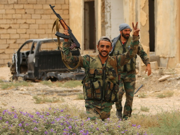 Đánh bom liều chết tại Syria khiến hơn 30 người thương vong ảnh 1