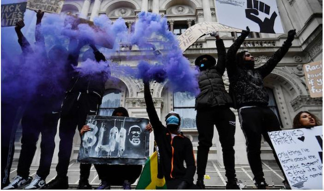 Đụng độ nổ ra giữa người biểu tình và cảnh sát tại Bỉ, Anh ảnh 1