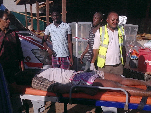 Vụ sập nhà ở Nigeria: Tìm thấy 44 thi thể, 130 người được cứu ảnh 1