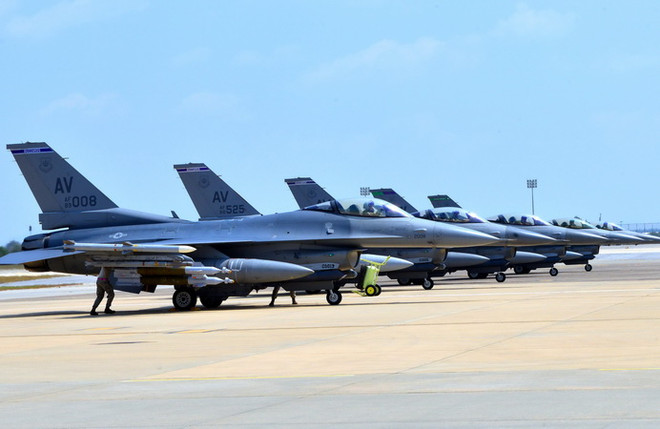 Chính phủ Hà Lan quyết định tham gia không kích IS tại Syria ảnh 1