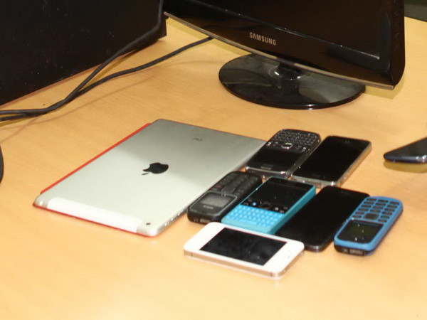 Triệt phá quán càphê tổ chức cá độ bóng đá tại TP. Hồ Chí Minh ảnh 1