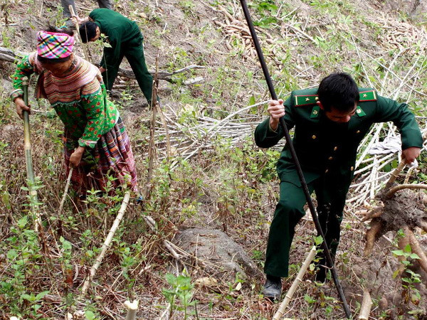 Biên phòng Thanh Hóa và Bộ Chỉ huy quân sự Hua Phan của Lào ký hợp tác ảnh 1
